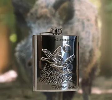 Personalizirana pljoska za lovce - cover