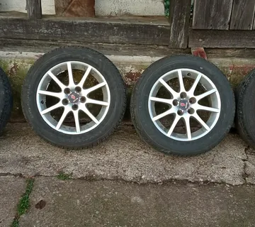 Saab Alu Felge 16" set s ljetnim gumama - cover