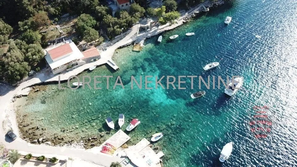 Građevinsko zemljište, Gršćica, Korčula, 730 m2, prvi red do mora! - cover