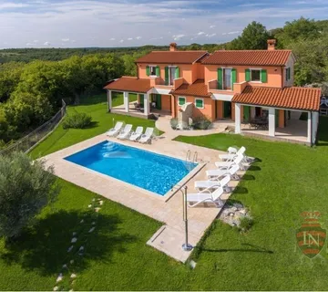 Kuća s bazenom 175 m2, Labin, Istra - cover