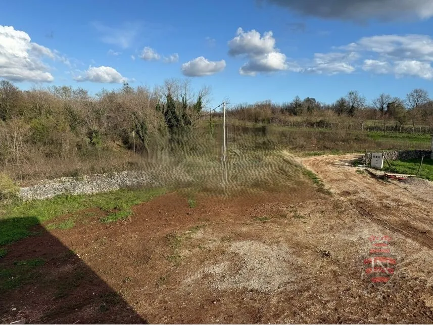 Građevinsko zemljište Labin, 826 m2 - cover