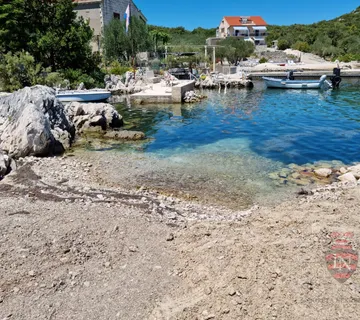 Zemljište s projektom i dozvolom oko 700 m2, Pelješac - Brijesta, Ston