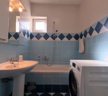 Srednjaci, 91 m2, triplex - cover