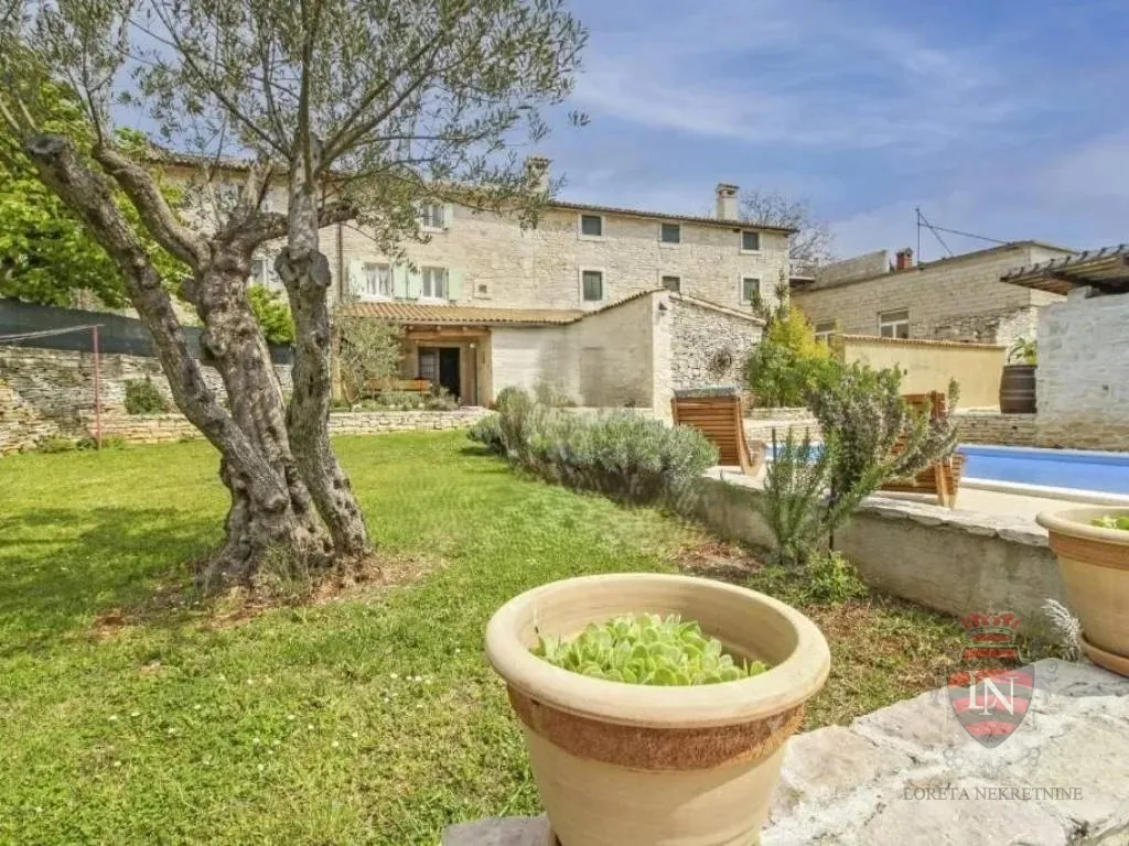 Kuća s bazenom 136 m2, Svetvinčenat, Istra - cover