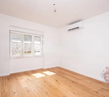 Renoviran stan 80 m2, Šibenik - cover