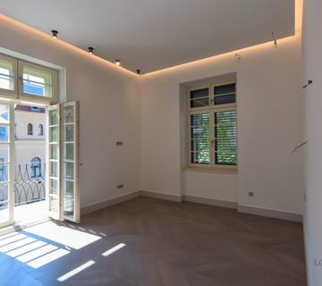 Luksuzan stan u centru, Britanski trg, 186,49 m2 - cover