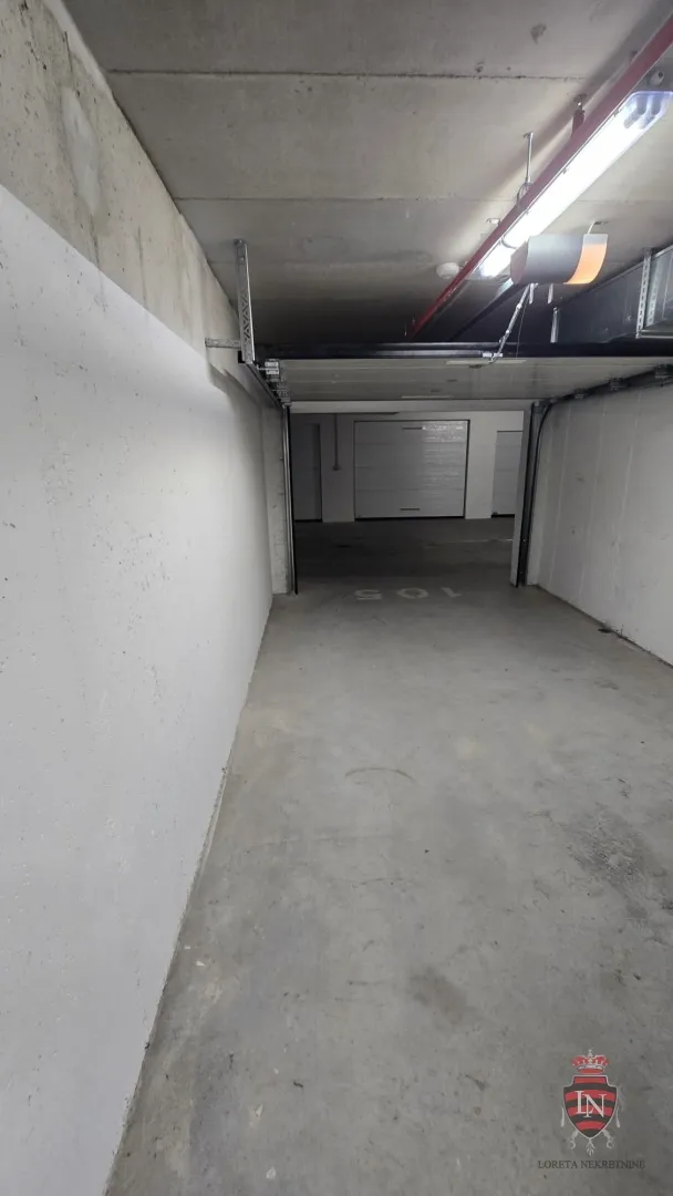 Garaža u garaži zgrade, 21 m2, Špansko-Oranice - cover
