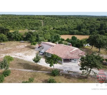 Imanje s kućom od 124 m2, Marčana, Istra - cover