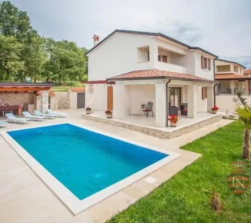 Kuća s bazenom, Poreč 192 m2 - Garbina, Poreč