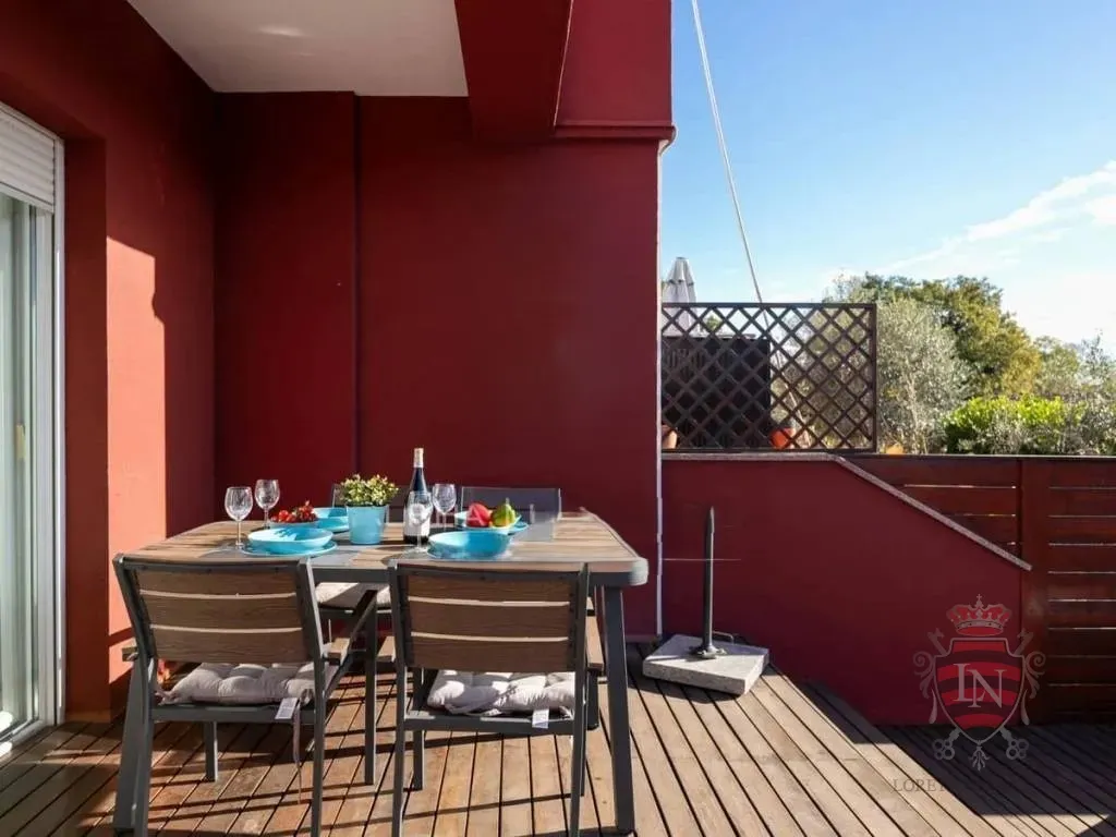 Stan 91 m2 s bazenom, Umag - cover