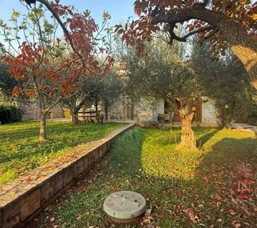 Kuća 140 m2, Buje, Istra - cover