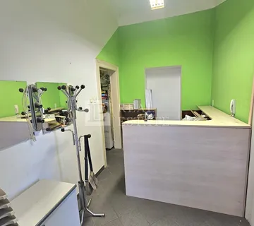 RIJEKA - poslovni prostor u centru grada