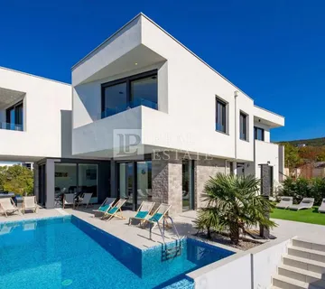 KOSTRENA - moderna vila s bazenom - Kostrena Sveta Lucija, Kostrena