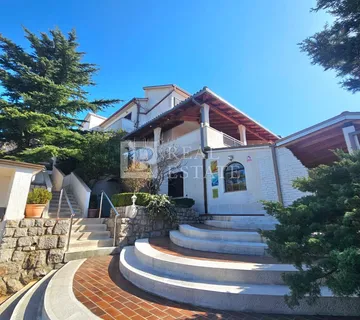 KLENOVICA - apartmanska kuća na 200 metara od mora - Klenovica, Novi Vinodolski