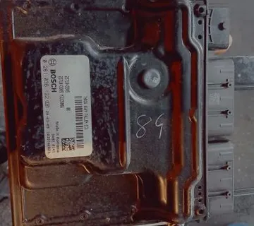 RENAULT SCENIC 4 2021 1.7 DCI KOMPJUTER MOTORA - cover