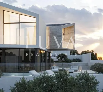 Luksuzna vila s bazenom u izgradnji blizu Pazina, Istra - cover