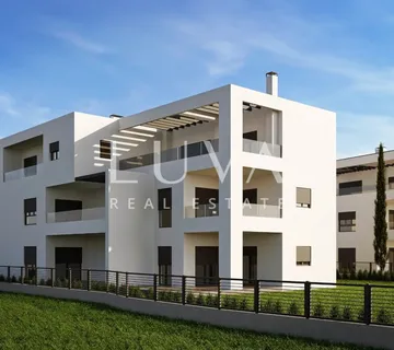 Poreč, Mali Maj, moderni penthouse s pogledom na more, 169 m2
