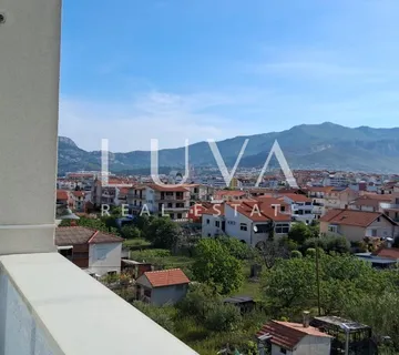 Split, Dragovode, namješten stan novije gradnje, 40m2 na prodaju