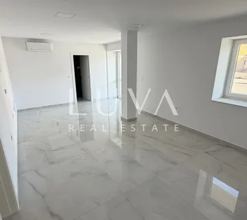 Zaprešić, novogradnja, stan/poslovni prostor, 160 m²