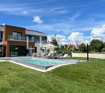 Marčana, moderna vila s grijanim bazenom, 215m2 - cover