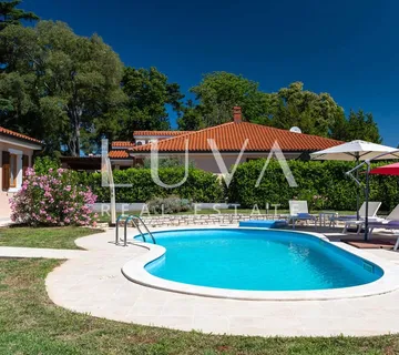 3 kuće s bazenom u Istri, odlična investicijska prilika - cover