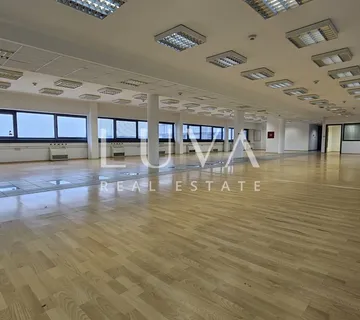 Zagreb, Borongaj, poslovni prostor 734m2 za najam