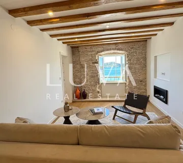 Šibenik, centar, luksuzan stan 150m2 s pogledom na more