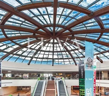 Rijeka, poslovni prostor u Tower centru, 72,80 m² - cover