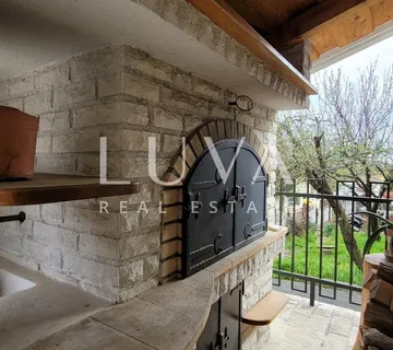 Zagreb, Bukovačka, dvojna kuća 355m2, prodaja - cover