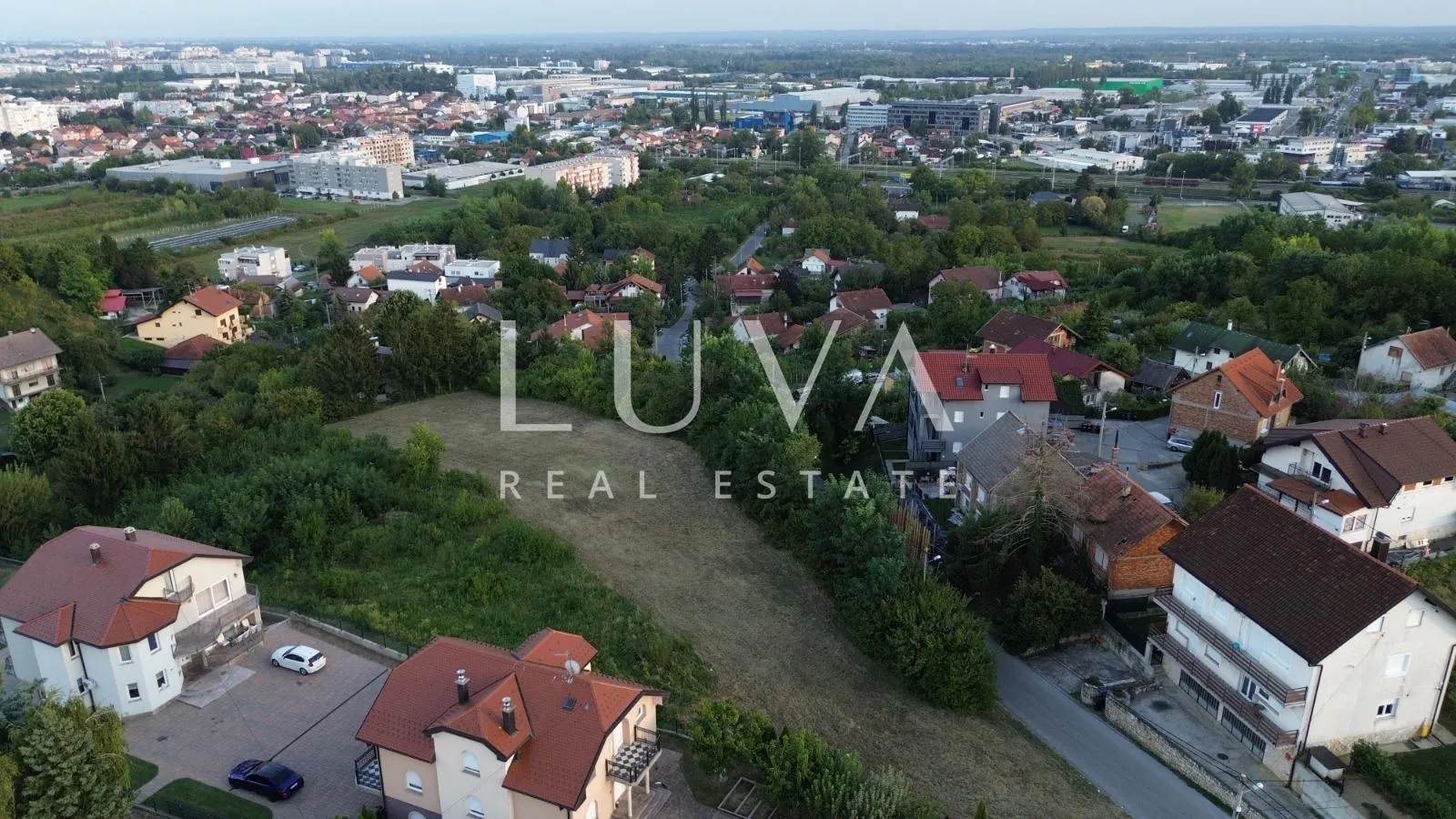 Podsused, Vrapče, građevinsko  zemljište, 1.884m2 BRP 1.500m2 - cover