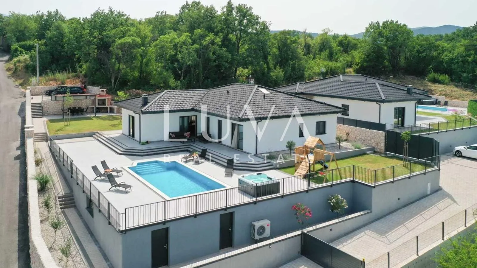 Imotski, moderna kuća s bazenom i panoramskim pogledom na prodaju, 165 m2 - cover