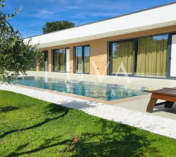 Istra, Labin, prodaje se moderna vila s bazenom i dva stana, 176 m2 - cover