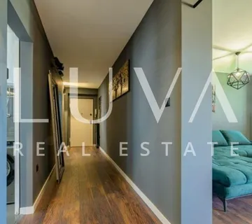 Split, Manuš, prodaje se 3-sobni namješteni stan 65m2 - cover