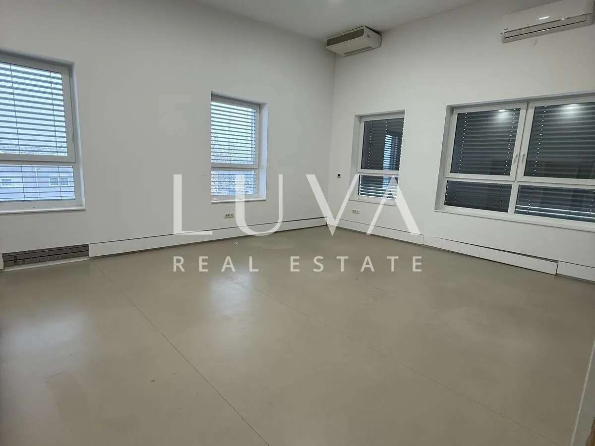 Zagreb, Kamenarka, poslovni prostor 404,81m2 za najam - cover