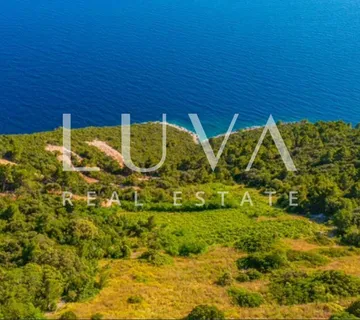 Orebić, Potomje, predivan poljoprivredni potencijal od 34.923 m2 na prodaju - cover