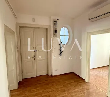 Zagreb, Donji grad, stan za prodaju u strogom centru - cover