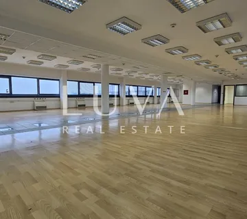 Zagreb, Borongaj, poslovni prostor 734m2 za najam
