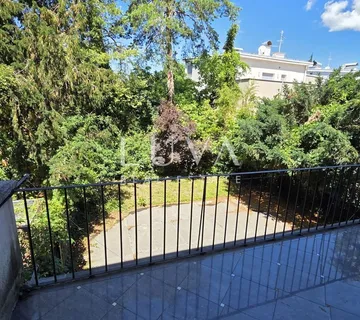 Zagreb, Tuškanac, dvojna kuća za adaptaciju na prodaju