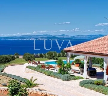 Hvar, Brusje, luksuzna vila s bazenom i pogledom na more na prodaju - Brusje, Hvar