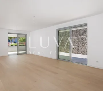 Opatija, luksuzna novogradnja, stan NKP 97,62 m2
