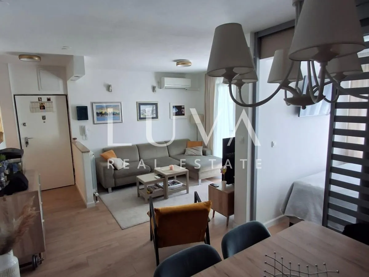 Split, Žnjan, 3s stan 70m2, lođa, na prodaju - cover