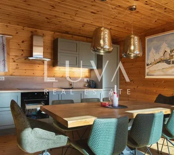 Mrkopalj, Gorski Kotar, moderna drvena kuća na prodaju - cover