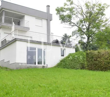 Zagreb, Mikulići, kuća s pogledom na Zagreb, 380 m²