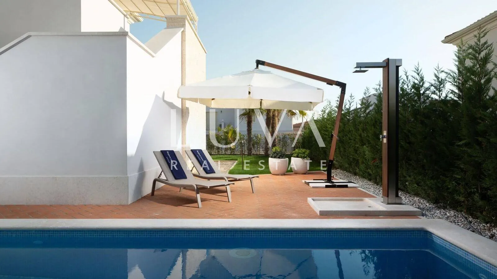 Poreč, Istra, luksuzna vila s bazenom za prodaju - cover