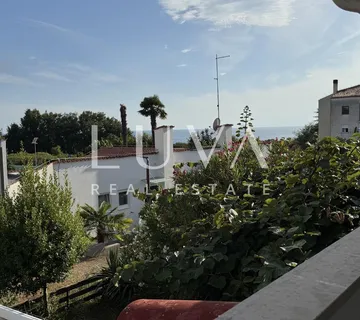 Istra, Novigrad, kuća na dvije etaže u blizini mora, 93 m2 - cover