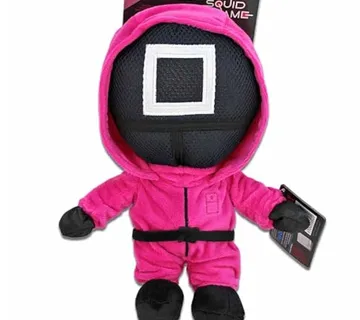 Squid Game Guard Kvadrat plišana igračka 28cm - cover