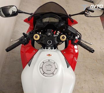 Honda CBR 600 F vrlo lijep CBR600F - cover