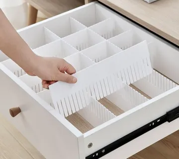 Plastični razdjelnik - cover