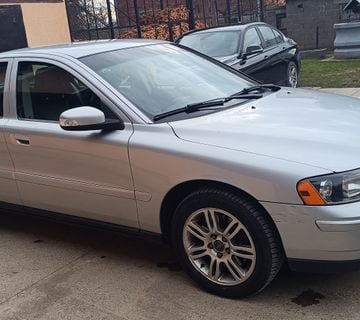 Volvo S60 2.4 D 3200 € fixno  - cover