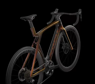 Bicikl Trek Madone SLR 7 Gen 7 2024 Axinite Flip'Black - cover